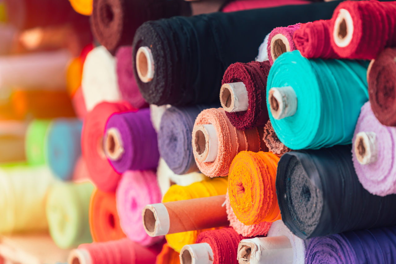 Folien für Textil-, Bekleidungs- und Lederindustrie